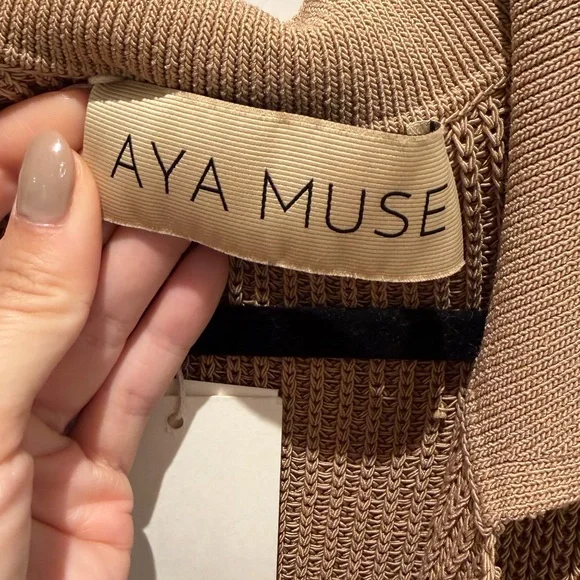 NWT AYA MUSE
Agos Knit Jacket - Picture 5 of 6